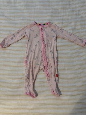 Magnetic Me Forget Me Not Ruffle Footie Kids 0-3M